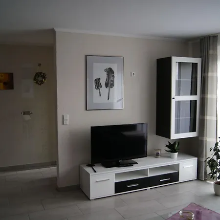 Lenz By Interhome * Bleialf
